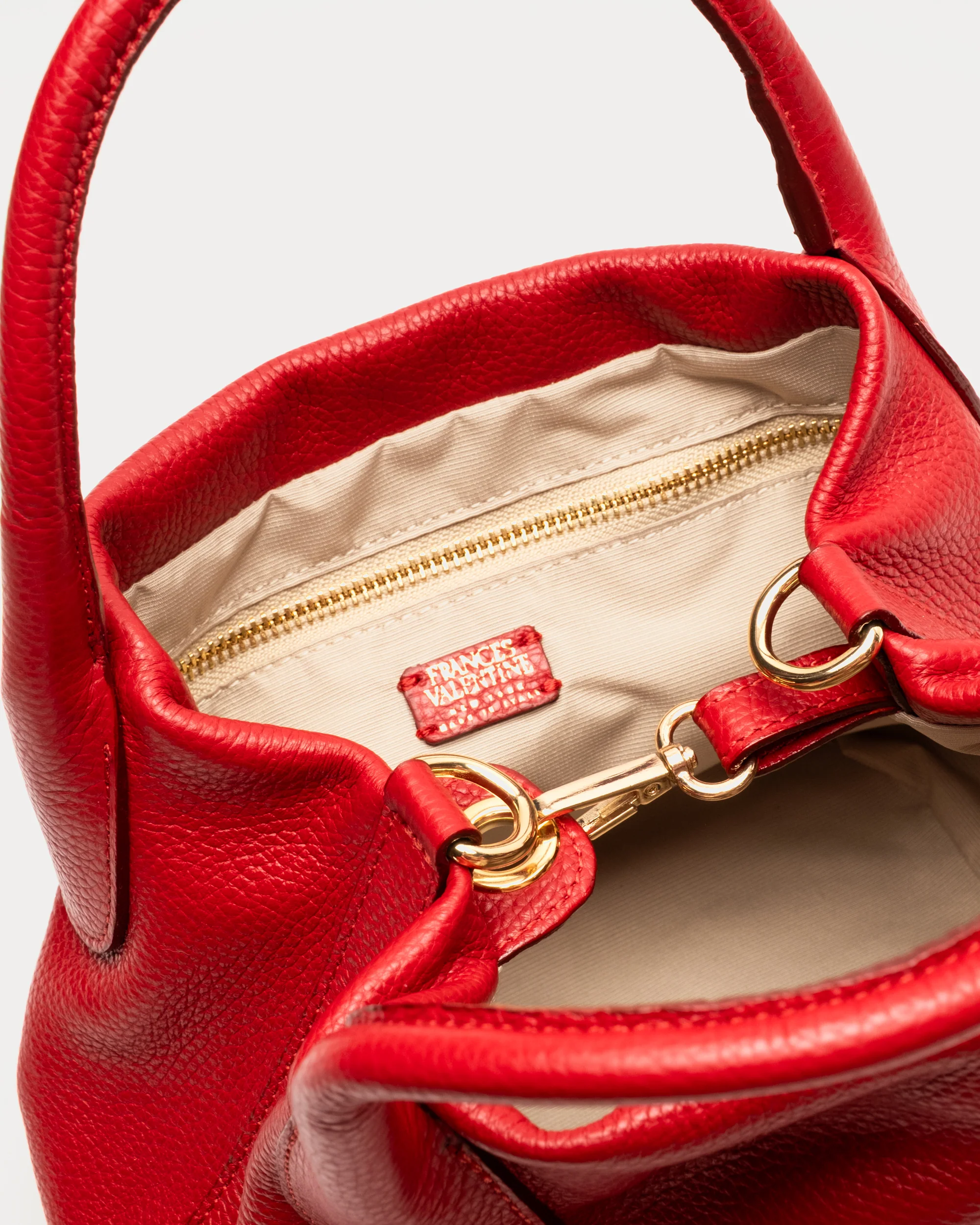 Mini Sweet Pea - Tumbled Leather Red - Image 4